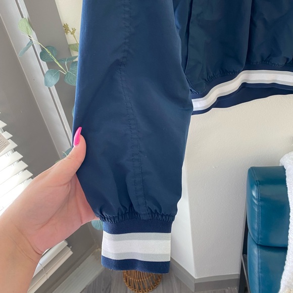 SOLD ✨ - Picture 4 of 11